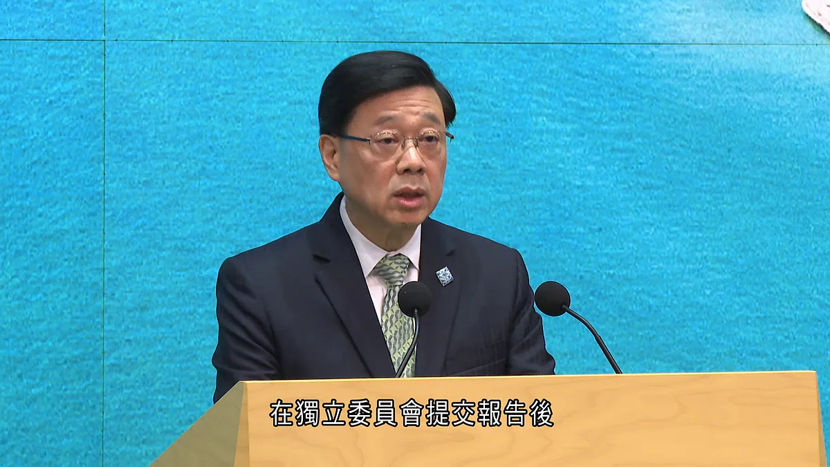 行政長官李家超出席行政會議前會見傳媒，回應大埔宏福苑火災獨立委員會報告進度及政府後續工作。